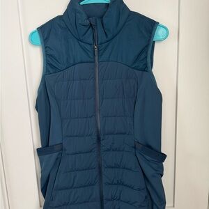 LuluLemon Women's Teal Puffer Vest